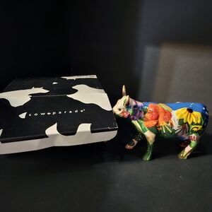 Vintage Cow Parade Figurine